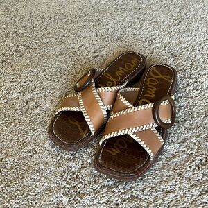 Sam Edelman crisscross flat sandal – women’s size 9